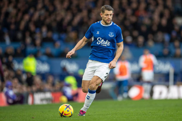 在众人的期 在众人的期