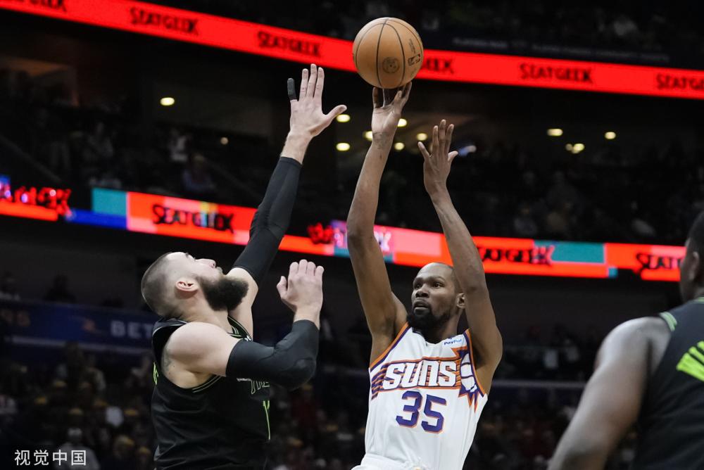 经验丰富的 经验丰富的