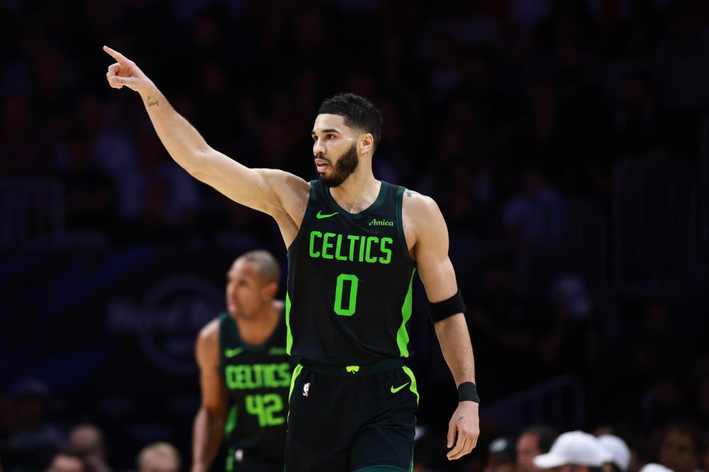 有些队伍依 有些队伍依